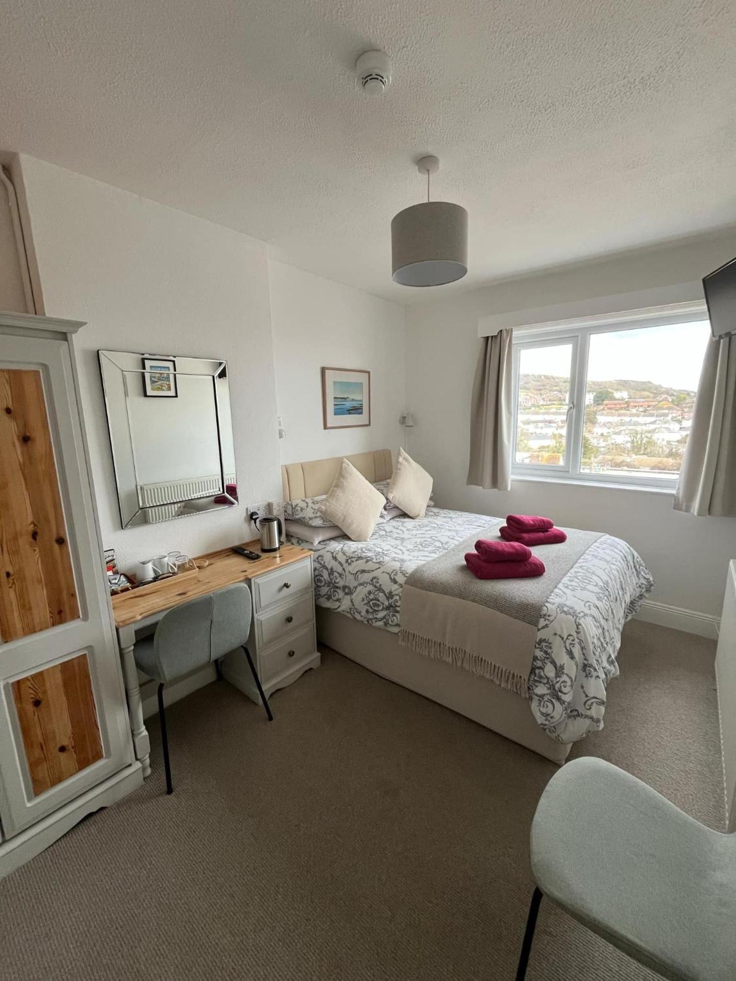 Lucerne B&B Lyme Regis Kültér fotó